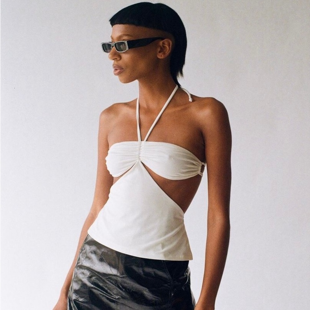 Dormeleven white halter neck backless top
